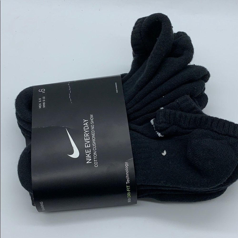 NIKE EVERYDAY COTTON CUSHIONED NO SHOW SOCKS
NWT - Picture 2 of 6